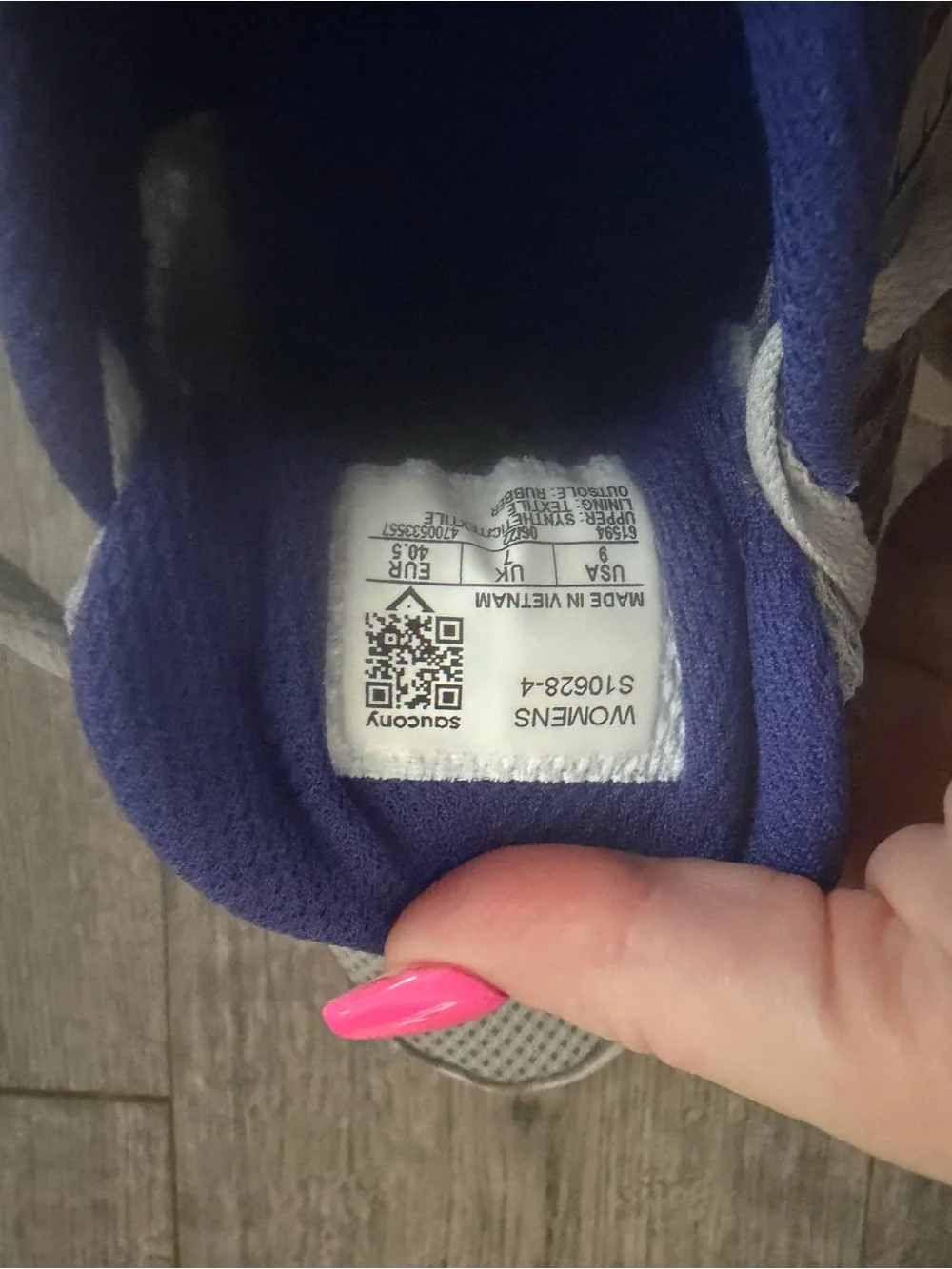 Saucony Cohesion Gray &  Purple Womens Athletic Running Sneakers